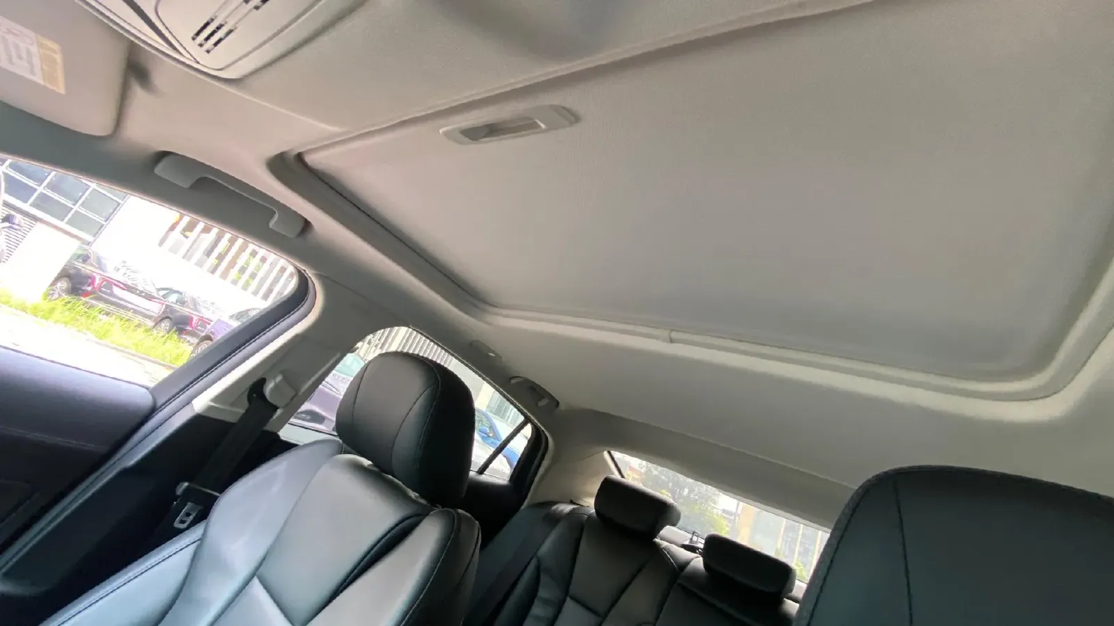 2022 HongQi H5 1.5T 169HP L4 7DCT,autocango,china used car exporter,china ev exporter,chinese used car exporter,chinese used ev exporter