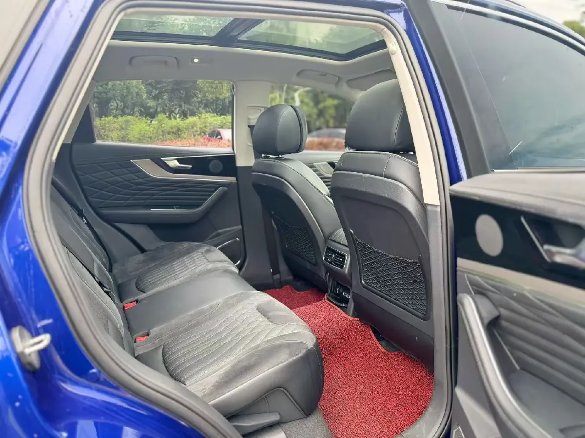 2022 HongQi HS5 2.0T 224HP L4 6AT,autocango,china used car exporter,china ev exporter,chinese used car exporter,chinese used ev exporter