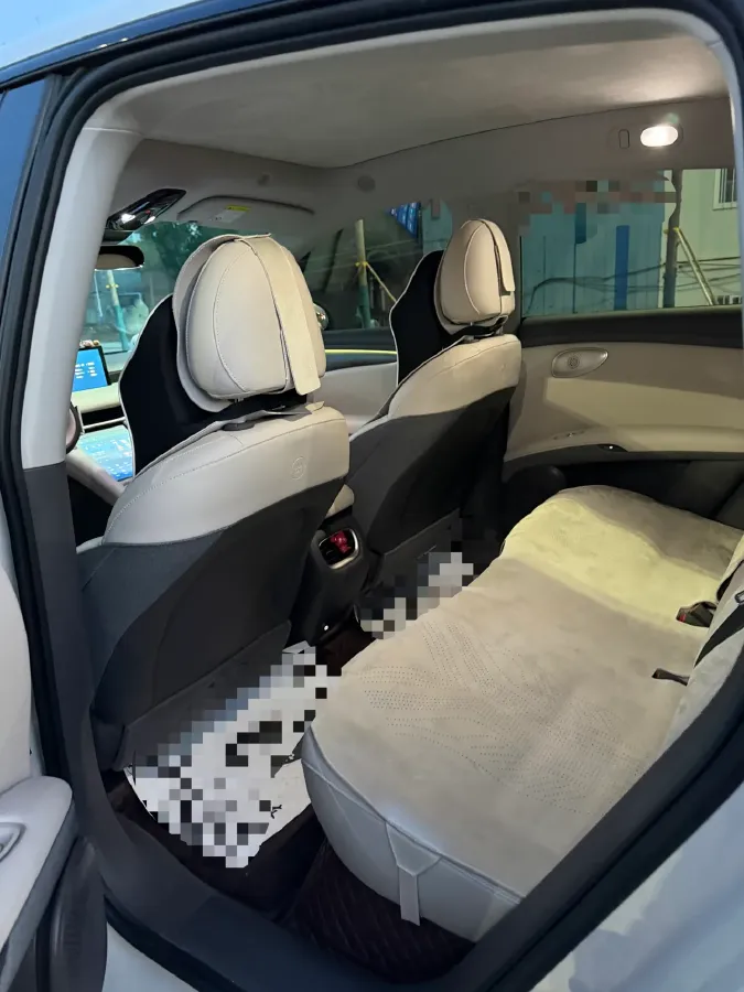 2025 IM LS6 BEV 75KWH,autocango,china used car exporter,china ev exporter,chinese used car exporter,chinese used ev exporter