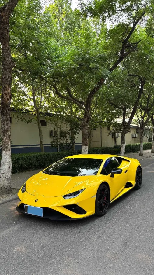 2020 Lamborghini Huracán 5.2L 611HP V10 7DCT,autocango,china used car exporter,china ev exporter,chinese used car exporter,chinese used ev exporter