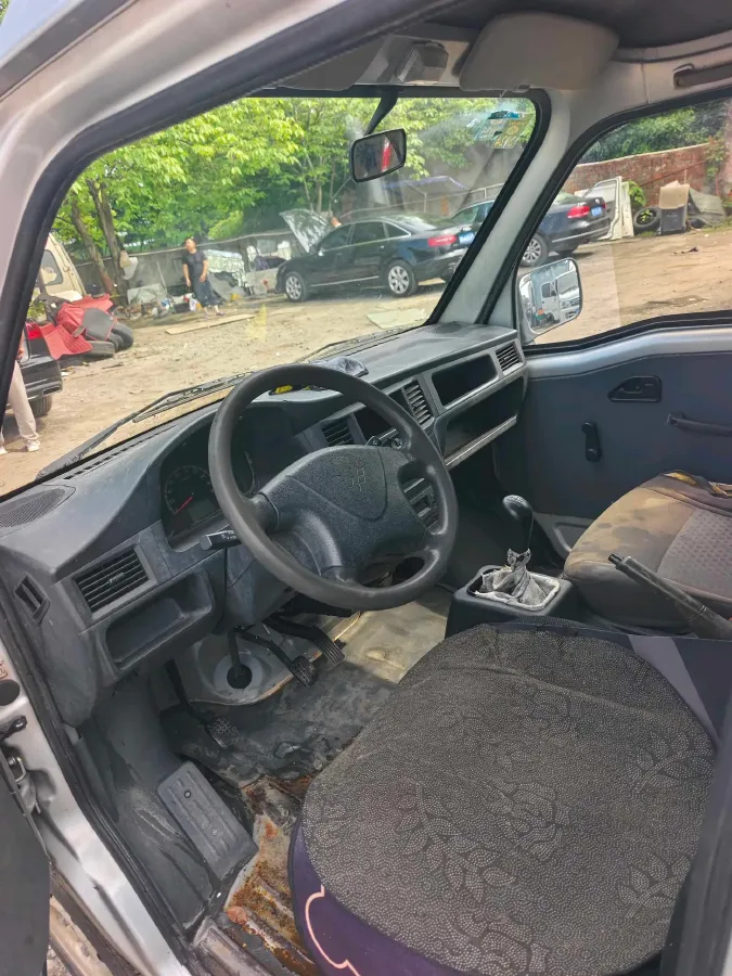 2020 WuLing ZhiGuang 1.2L 76HP L4 5MT,autocango,china used car exporter,china ev exporter,chinese used car exporter,chinese used ev exporter