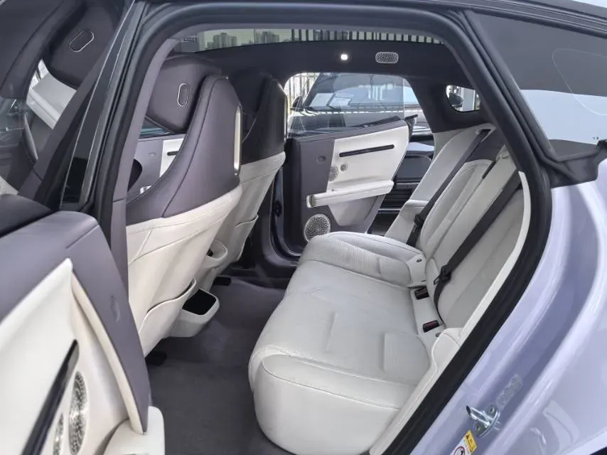 2025 Avatr 06 REEV 156HP REEV,autocango,china used car exporter,china ev exporter,chinese used car exporter,chinese used ev exporter