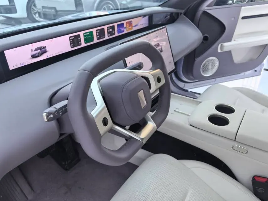 2025 Avatr 06 REEV 156HP REEV,autocango,china used car exporter,china ev exporter,chinese used car exporter,chinese used ev exporter