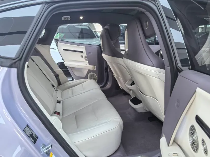 2025 Avatr 06 REEV 156HP REEV,autocango,china used car exporter,china ev exporter,chinese used car exporter,chinese used ev exporter