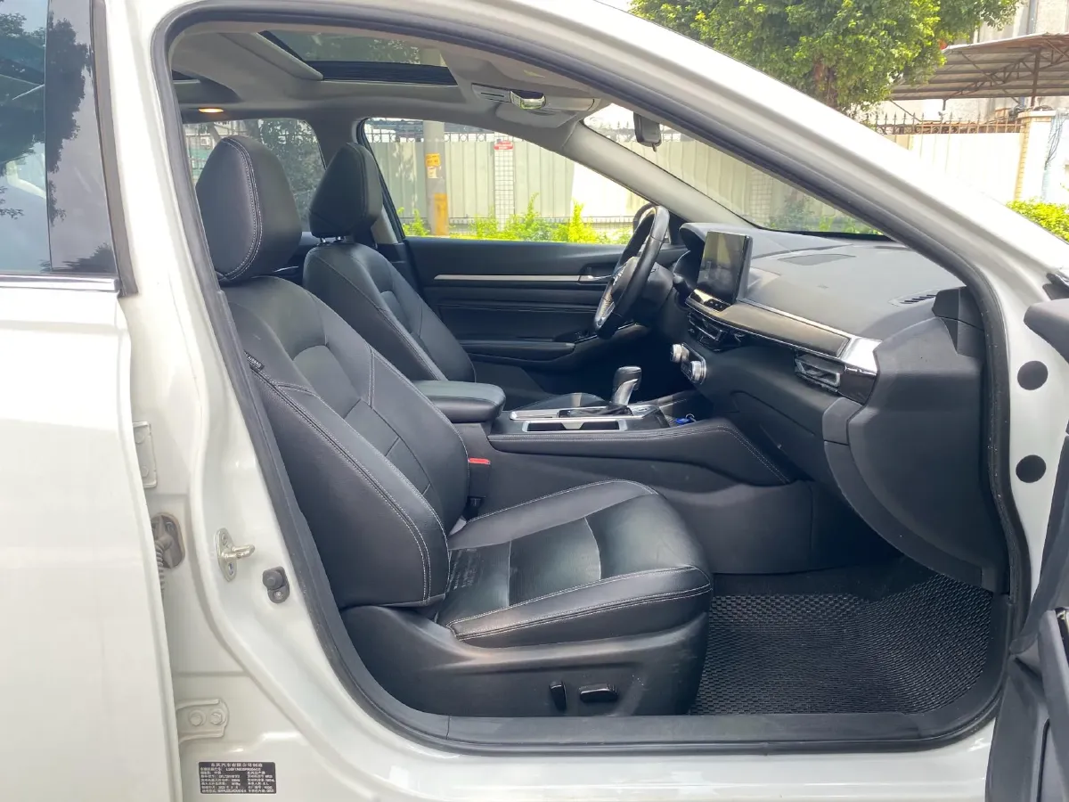 2022 Nissan Teana 2.0L 156HP L4 CVT,autocango,china used car exporter,china ev exporter,chinese used car exporter,chinese used ev exporter