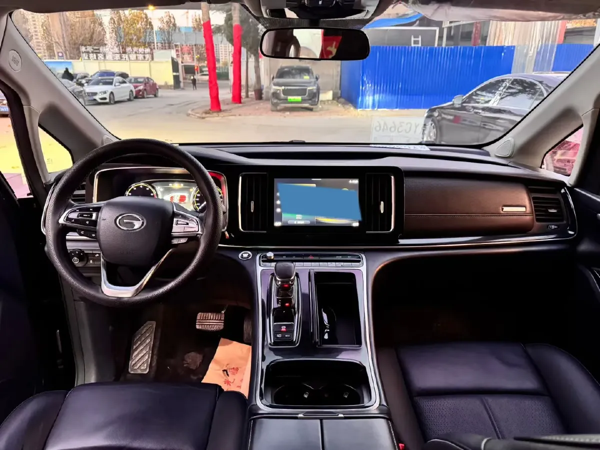 2021 GAC Trumpchi M8 2.0T 252HP L4 8AT,autocango,china used car exporter,china ev exporter,chinese used car exporter,chinese used ev exporter