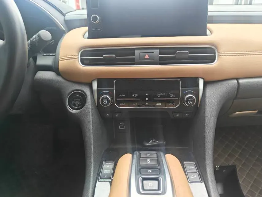 2023 Honda UR-V 2.0T 261HP L4 9AT,autocango,china used car exporter,china ev exporter,chinese used car exporter,chinese used ev exporter