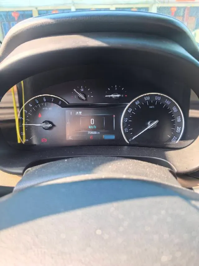 2018 Buick GL8 2.0T 260HP L4 6AT,autocango,china used car exporter,china ev exporter,chinese used car exporter,chinese used ev exporter