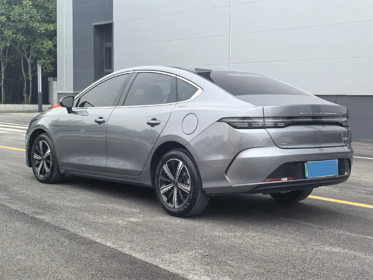 2022 ChangAn Oshan Z6 1.5T 170HP L4 6TCT PHEV 28.4KWH,autocango,china used car exporter,china ev exporter,chinese used car exporter,chinese used ev exporter