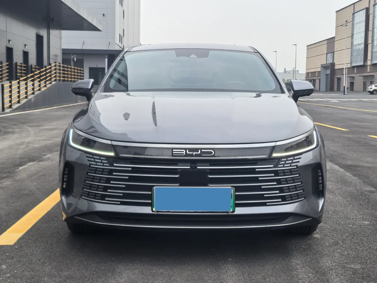 2022 ChangAn Oshan Z6 1.5T 170HP L4 6TCT PHEV 28.4KWH,autocango,china used car exporter,china ev exporter,chinese used car exporter,chinese used ev exporter