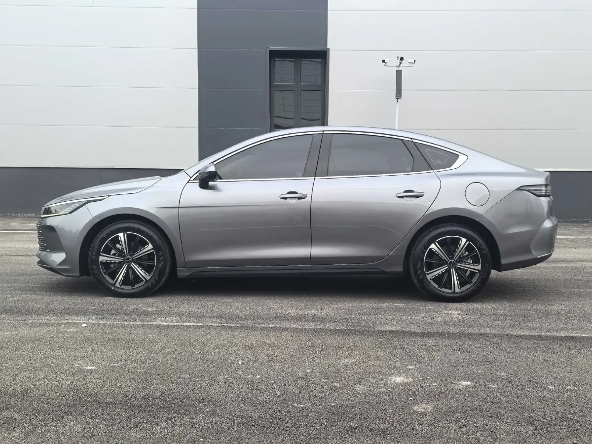 2022 ChangAn Oshan Z6 1.5T 170HP L4 6TCT PHEV 28.4KWH,autocango,china used car exporter,china ev exporter,chinese used car exporter,chinese used ev exporter