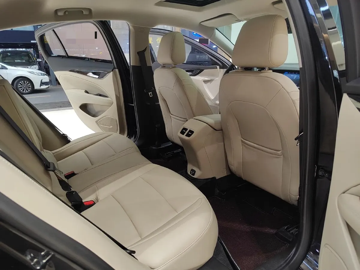 2020 Buick Regal 1.5T 169HP L4 9AT,autocango,china used car exporter,china ev exporter,chinese used car exporter,chinese used ev exporter