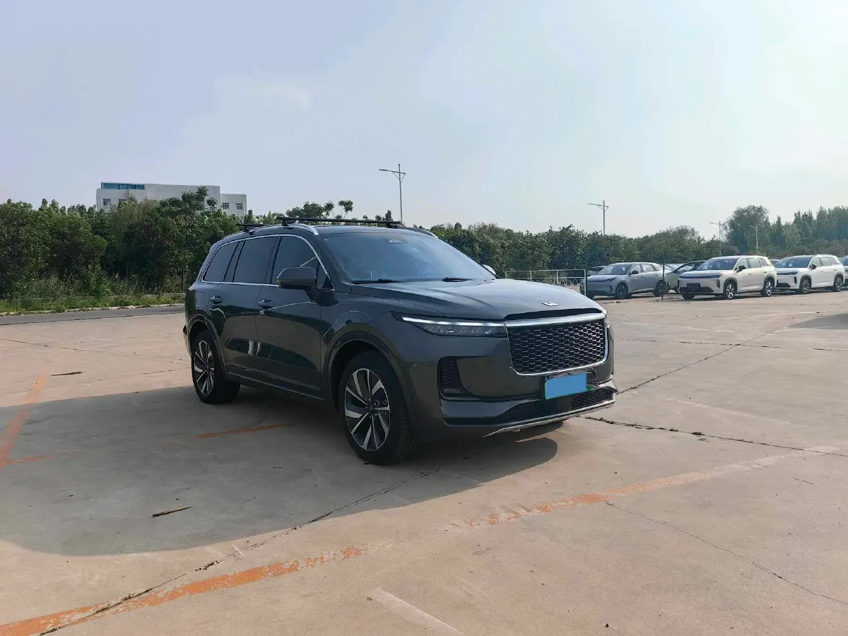2021 Li ONE Range Extended 131HP REEV 40.5KWH,autocango,china used car exporter,china ev exporter,chinese used car exporter,chinese used ev exporter
