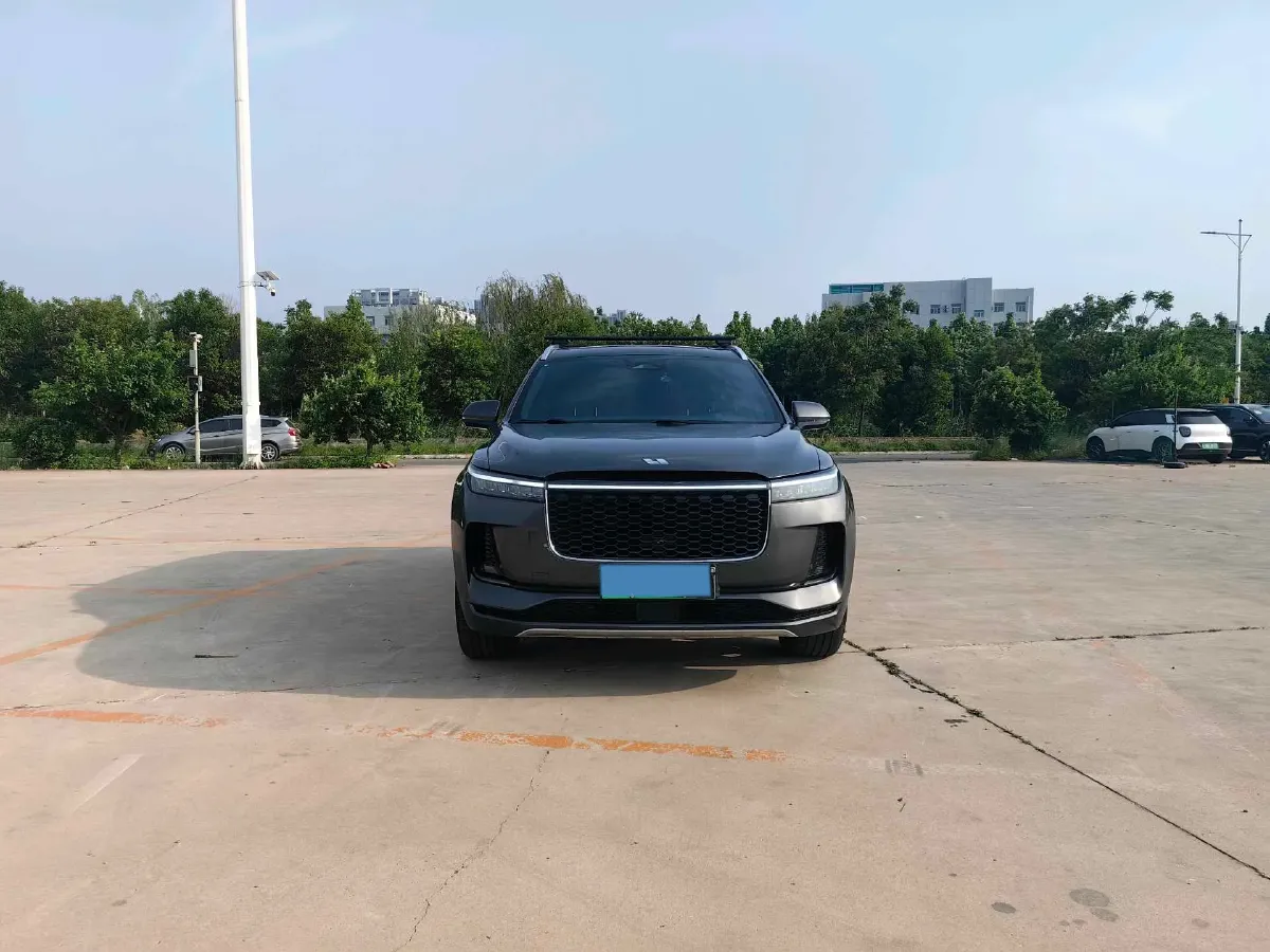 2021 Li ONE Range Extended 131HP REEV 40.5KWH,autocango,china used car exporter,china ev exporter,chinese used car exporter,chinese used ev exporter