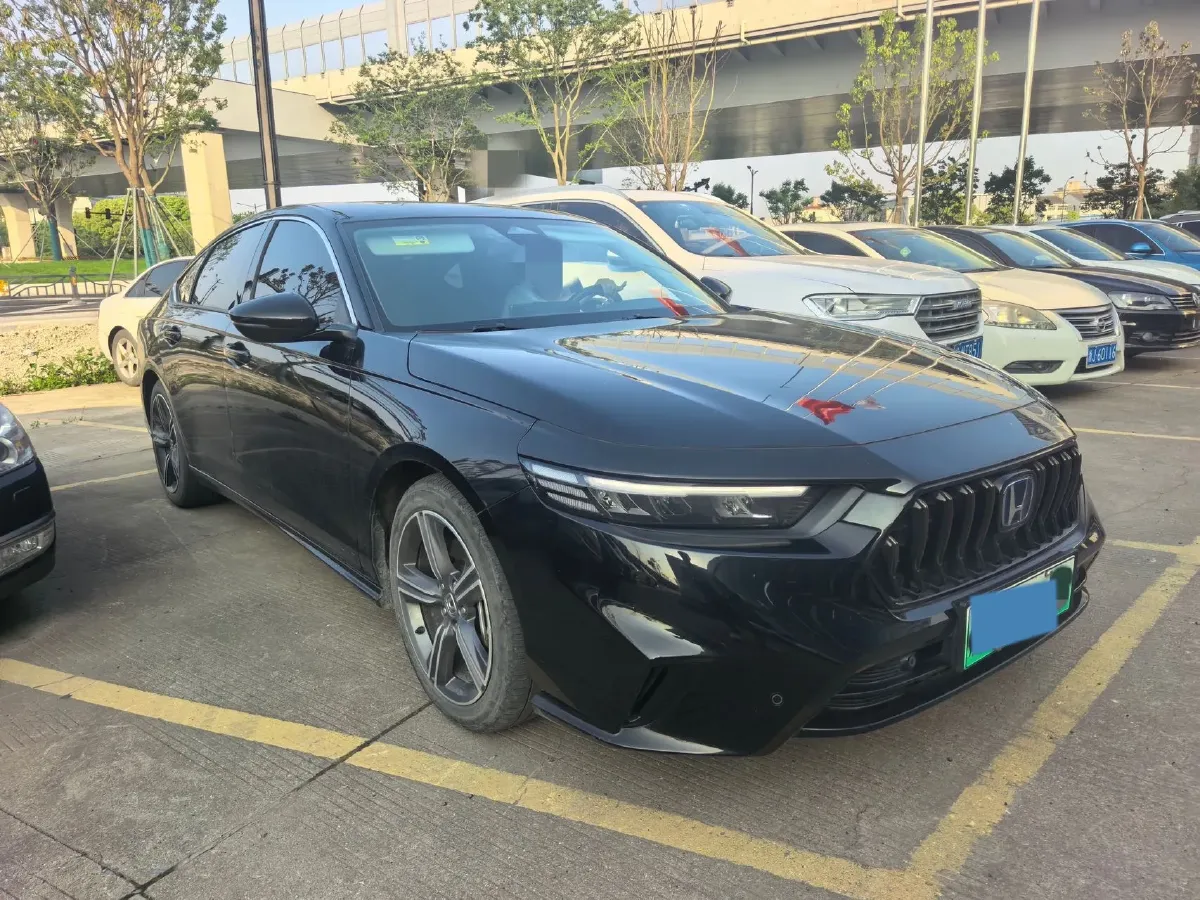2023 Honda Inspire 2.0L 148HP L4 E-CVT PHEV,autocango,china used car exporter,china ev exporter,chinese used car exporter,chinese used ev exporter