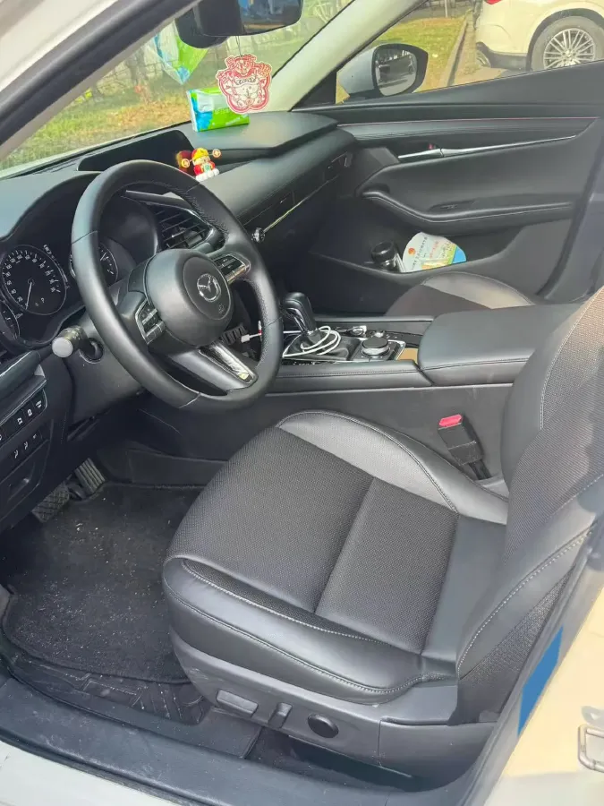 2021 Mazda 3 Axela 2.0L 158HP L4 6AT,autocango,china used car exporter,china ev exporter,chinese used car exporter,chinese used ev exporter