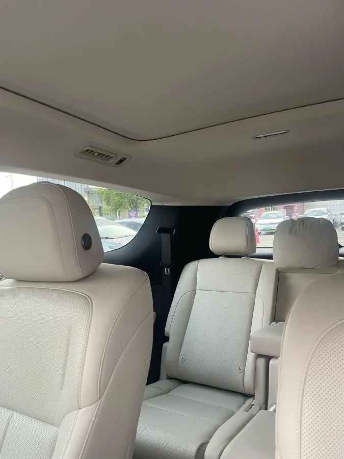 2025 Li MEGA BEV,autocango,china used car exporter,china ev exporter,chinese used car exporter,chinese used ev exporter