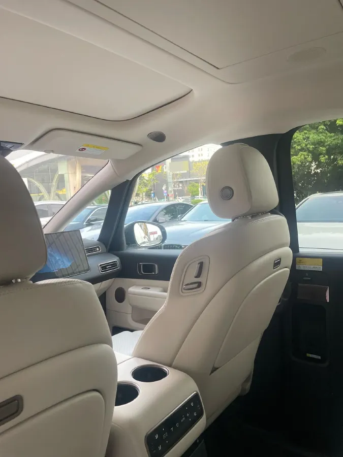 2025 Li MEGA BEV,autocango,china used car exporter,china ev exporter,chinese used car exporter,chinese used ev exporter