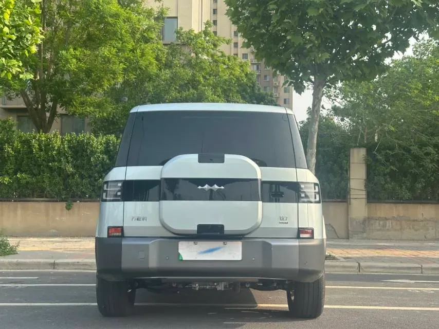 2025 FangChengBao Tai 7 1.5T 156HP L4 E-CVT PHEV,autocango,china used car exporter,china ev exporter,chinese used car exporter,chinese used ev exporter