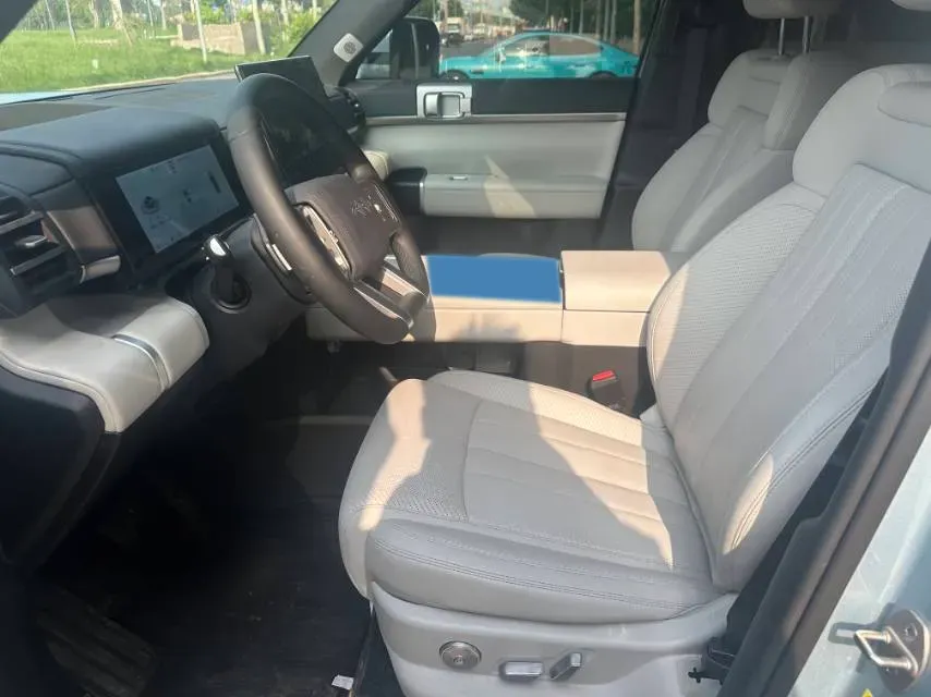 2025 FangChengBao Tai 7 1.5T 156HP L4 E-CVT PHEV,autocango,china used car exporter,china ev exporter,chinese used car exporter,chinese used ev exporter