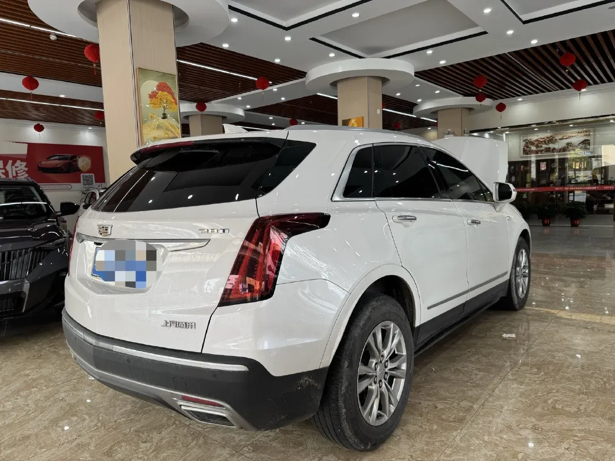 2023 Cadillac XT5 2.0T 237HP L4 9AT,autocango,china used car exporter,china ev exporter,chinese used car exporter,chinese used ev exporter