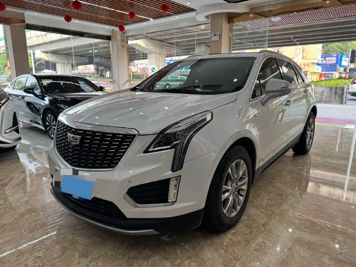 2023 Cadillac XT5 2.0T 237HP L4 9AT,autocango,china used car exporter,china ev exporter,chinese used car exporter,chinese used ev exporter