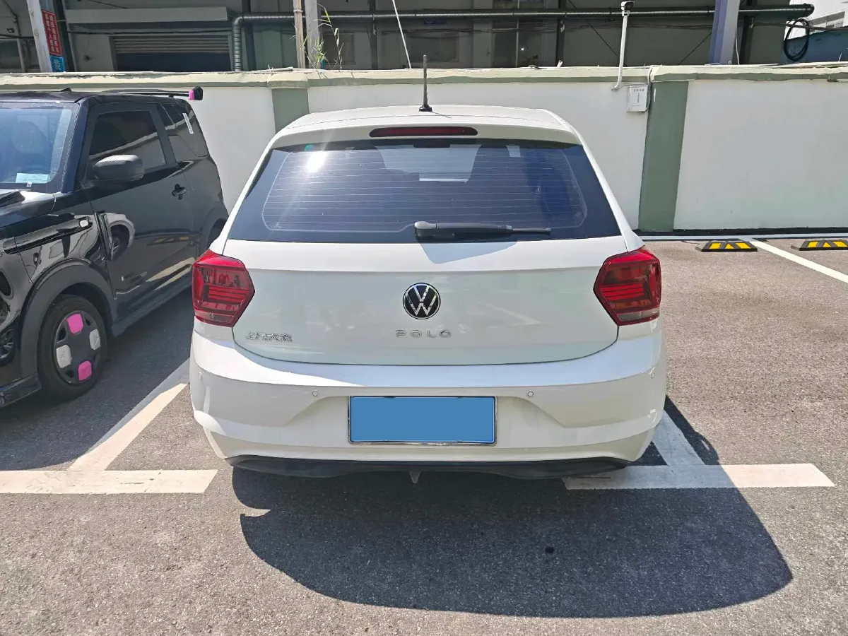 2023 Volkswagen Polo 1.5L 113HP L4 6AT,autocango,china used car exporter,china ev exporter,chinese used car exporter,chinese used ev exporter