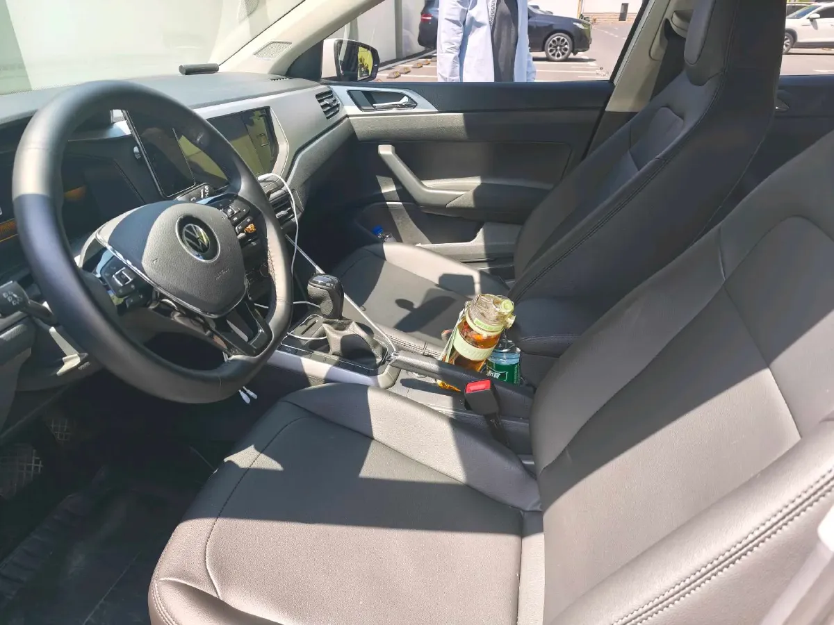 2023 Volkswagen Polo 1.5L 113HP L4 6AT,autocango,china used car exporter,china ev exporter,chinese used car exporter,chinese used ev exporter