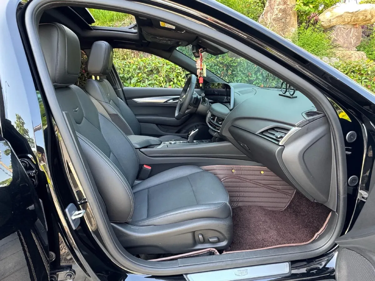 2024 Cadillac CT5 2.0T 237HP L4 10AT,autocango,china used car exporter,china ev exporter,chinese used car exporter,chinese used ev exporter