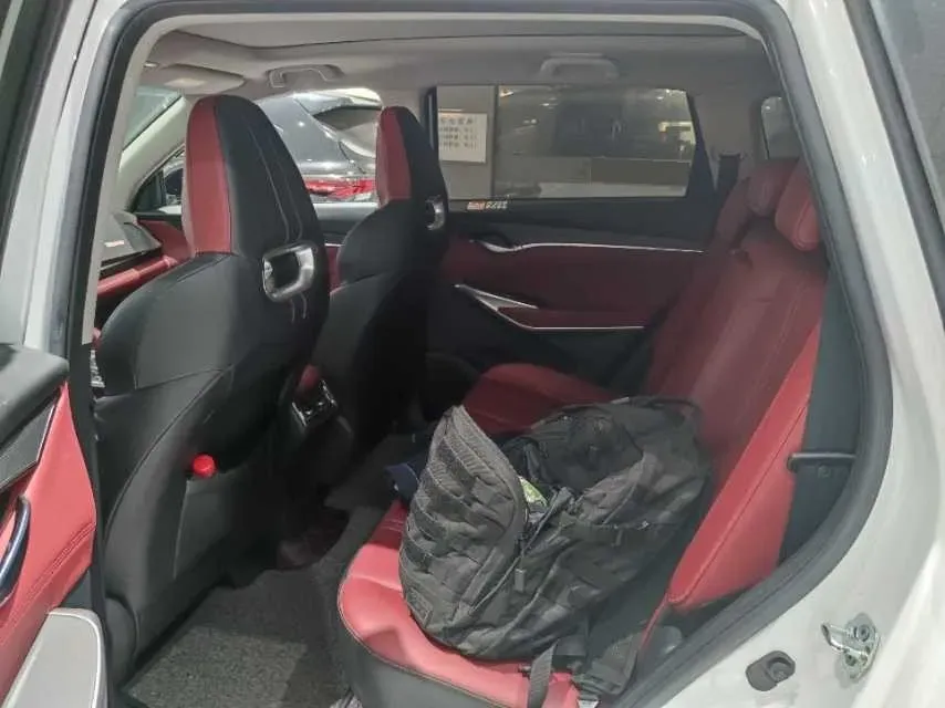 2021 ChangAn CS75 Plus 2.0T 233HP L4 8AT,autocango,china used car exporter,china ev exporter,chinese used car exporter,chinese used ev exporter