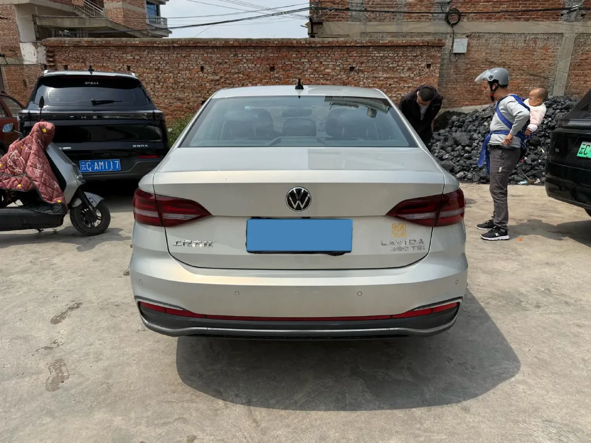 2023 Volkswagen Lavida 1.4T 150HP L4 7DCT,autocango,china used car exporter,china ev exporter,chinese used car exporter,chinese used ev exporter