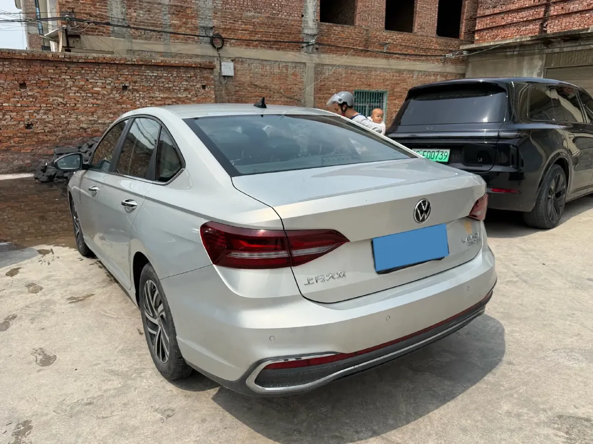 2023 Volkswagen Lavida 1.4T 150HP L4 7DCT,autocango,china used car exporter,china ev exporter,chinese used car exporter,chinese used ev exporter