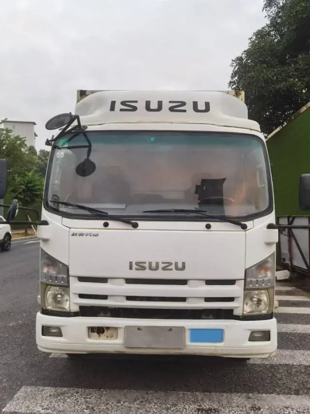2016 Isuzu RE-MAX Jim 2.8T 109HP L4 5MT,autocango,china used car exporter,china ev exporter,chinese used car exporter,chinese used ev exporter