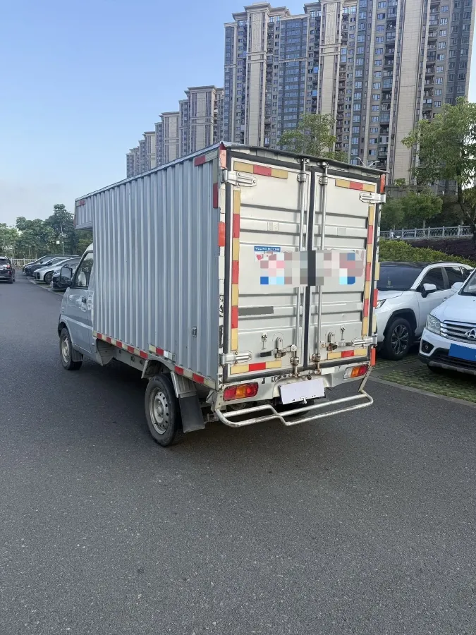 2016 WuLing ZhiGuang Mini Truck 1.2L 82HP L4 5MT,autocango,china used car exporter,china ev exporter,chinese used car exporter,chinese used ev exporter