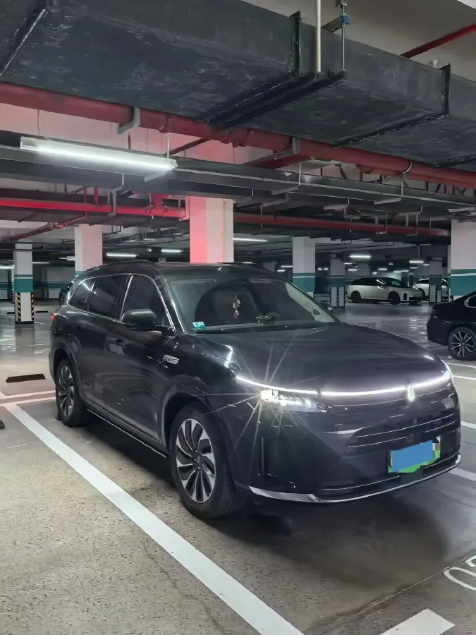 2024 AITO AITO M7 1.5T 152HP L4 REEV 40KWH,autocango,china used car exporter,china ev exporter,chinese used car exporter,chinese used ev exporter