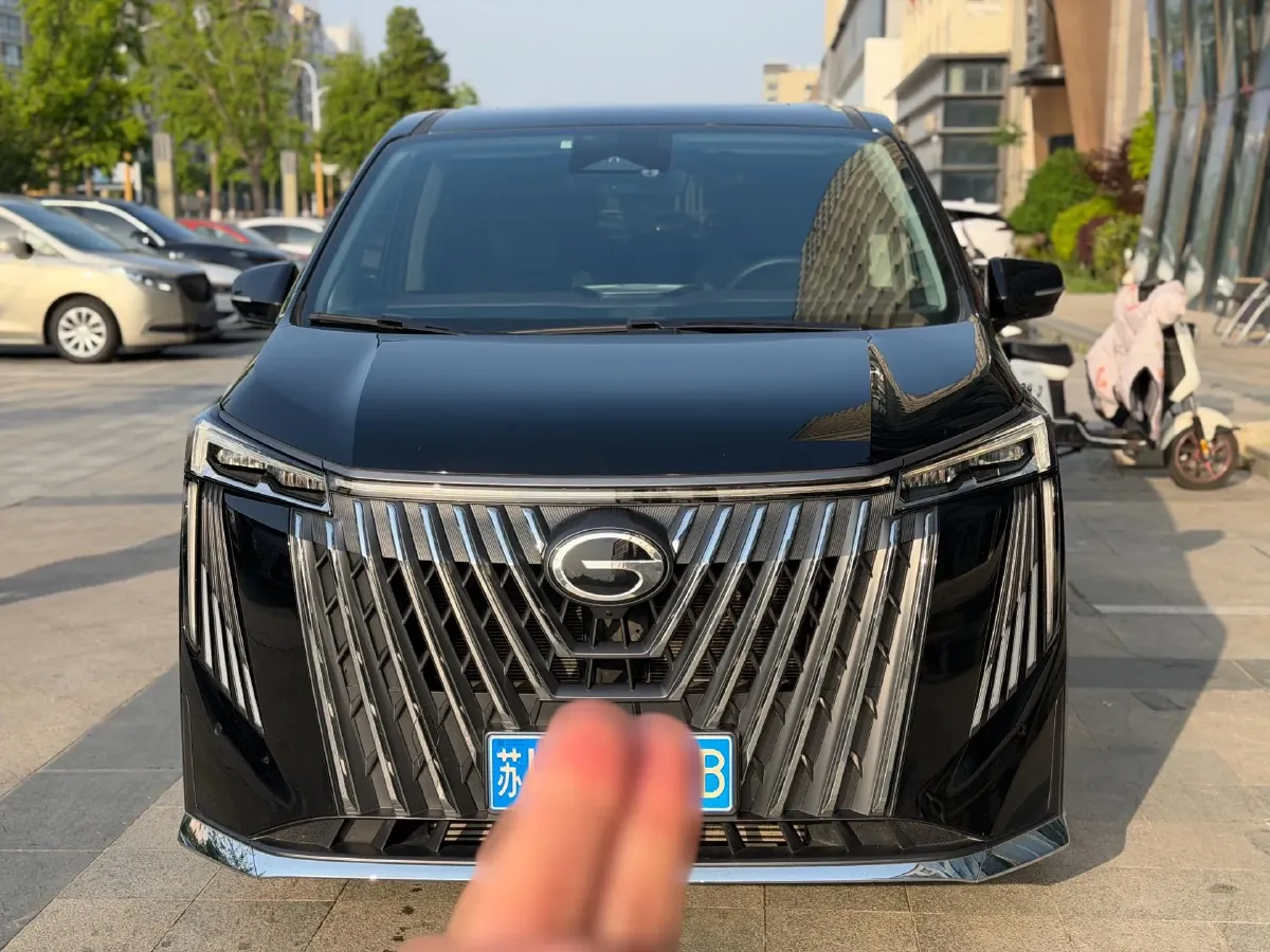 2023 GAC Trumpchi M8 2.0T 252HP L4 8AT,autocango,china used car exporter,china ev exporter,chinese used car exporter,chinese used ev exporter