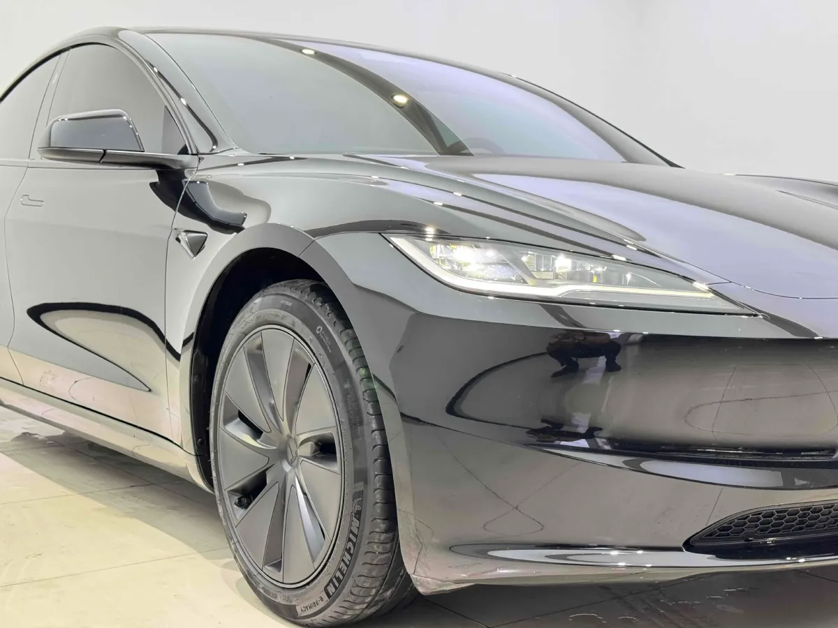 2025 Tesla Model 3 BEV 62.5KWH,autocango,china used car exporter,china ev exporter,chinese used car exporter,chinese used ev exporter