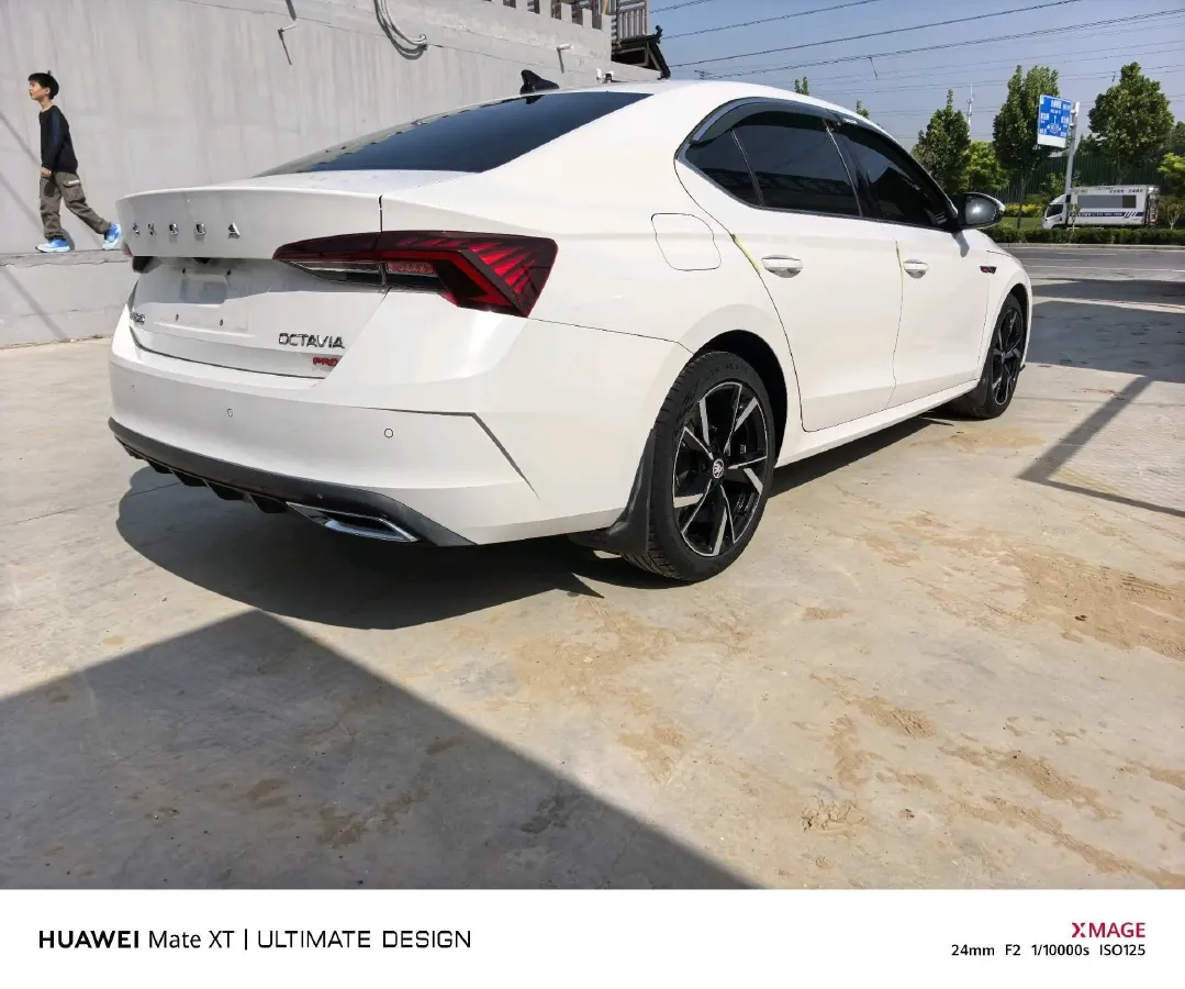 2021 Skoda Octavia 1.4T 150HP L4 7DCT,autocango,china used car exporter,china ev exporter,chinese used car exporter,chinese used ev exporter