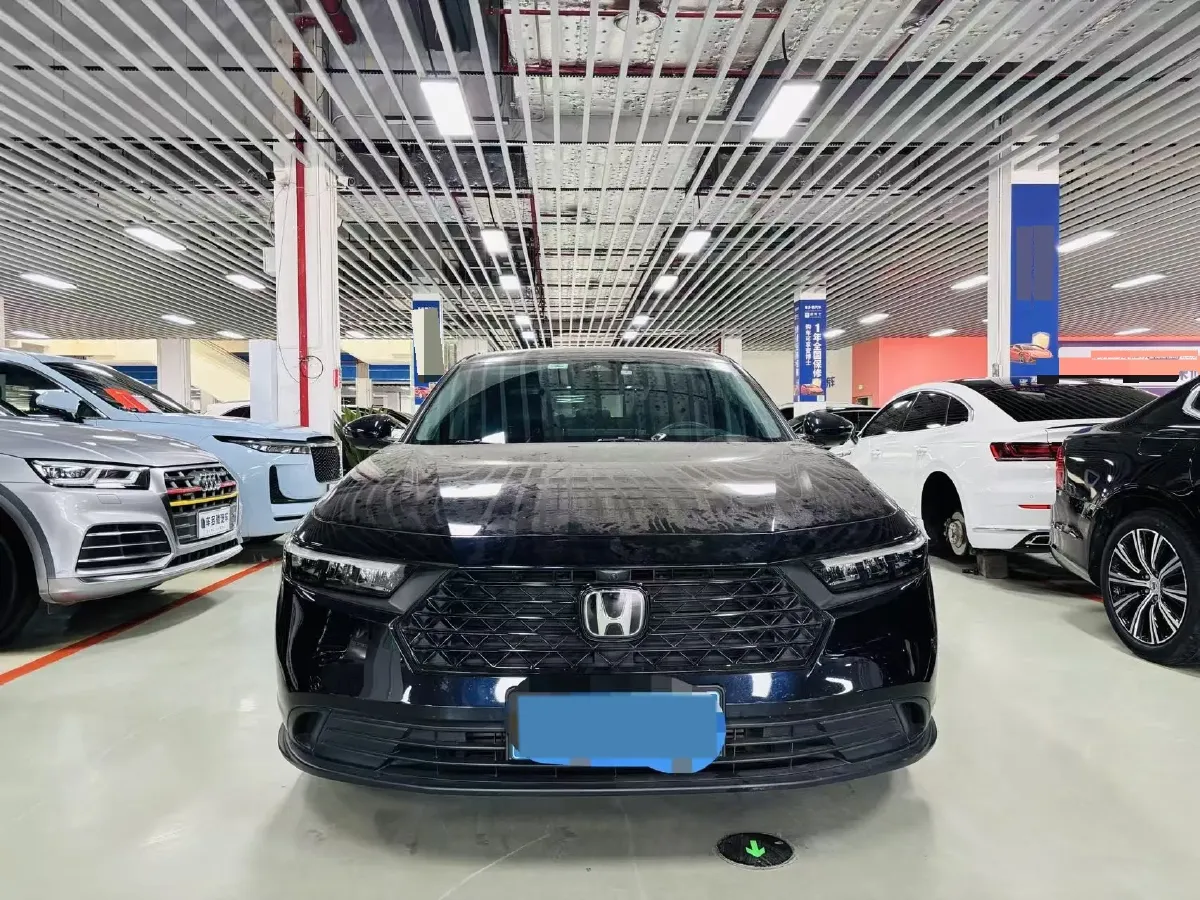 2023 Honda Accord 1.5T 192HP L4 CVT,autocango,china used car exporter,china ev exporter,chinese used car exporter,chinese used ev exporter
