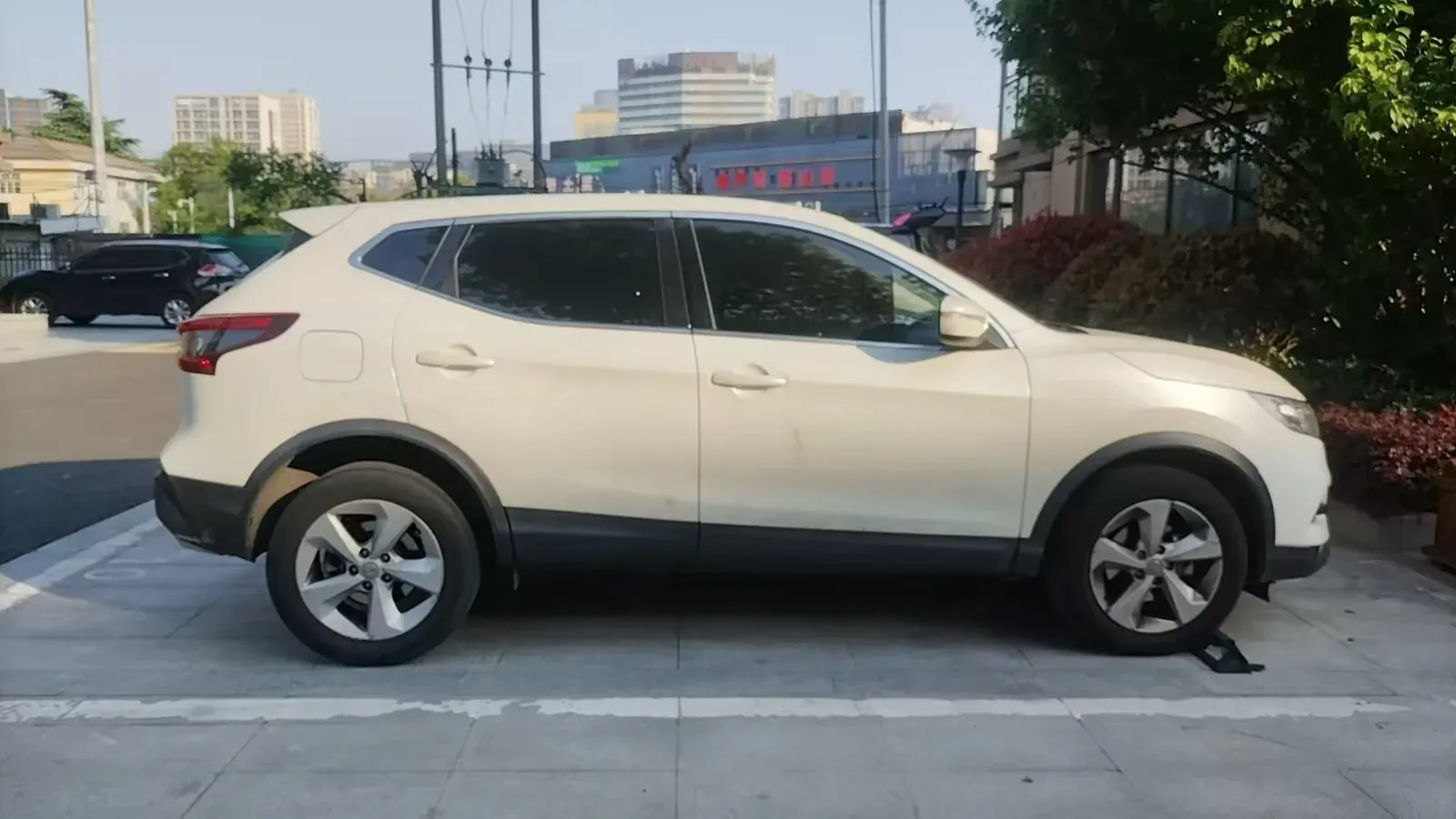 2019 Nissan Qashqai 2.0L 154HP L4 CVT,autocango,china used car exporter,china ev exporter,chinese used car exporter,chinese used ev exporter