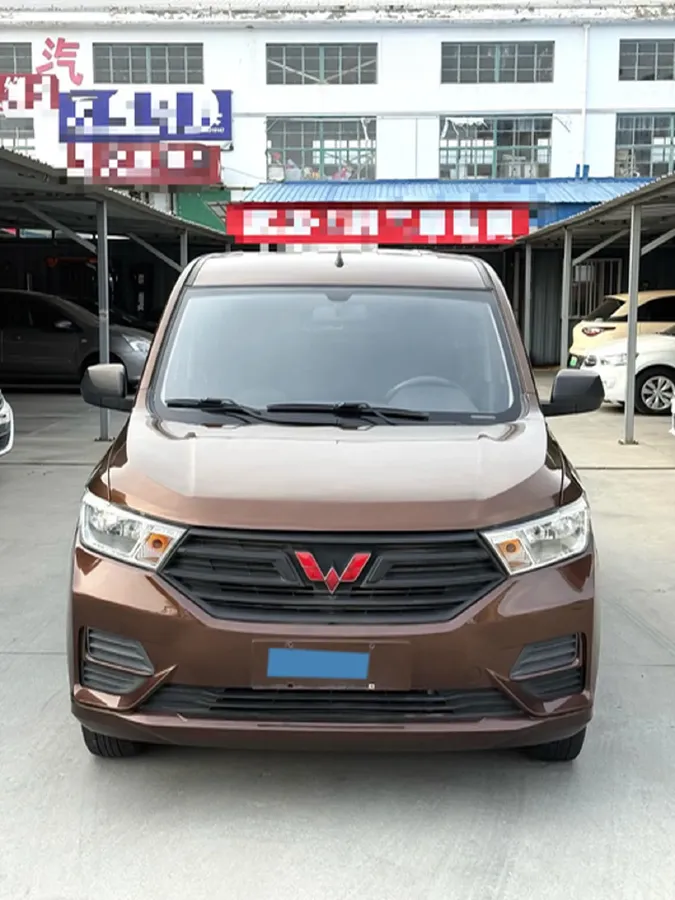 2019 WuLing HongGuang 1.5L 99HP L4 6MT,autocango,china used car exporter,china ev exporter,chinese used car exporter,chinese used ev exporter
