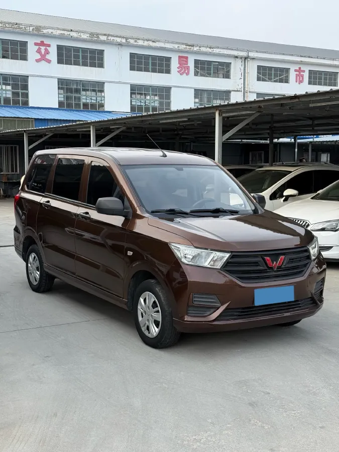 2019 WuLing HongGuang 1.5L 99HP L4 6MT,autocango,china used car exporter,china ev exporter,chinese used car exporter,chinese used ev exporter