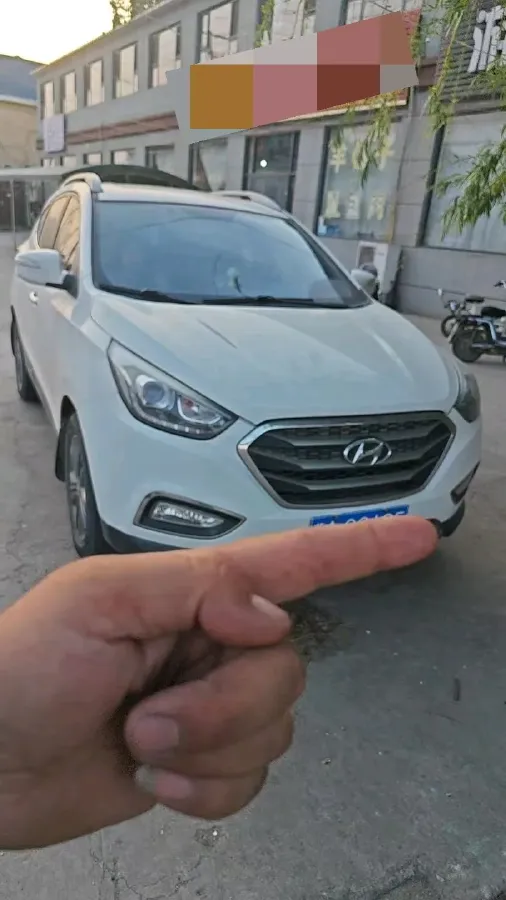 2015 Hyundai ix35 2.0L 165HP L4 6AT,autocango,china used car exporter,china ev exporter,chinese used car exporter,chinese used ev exporter