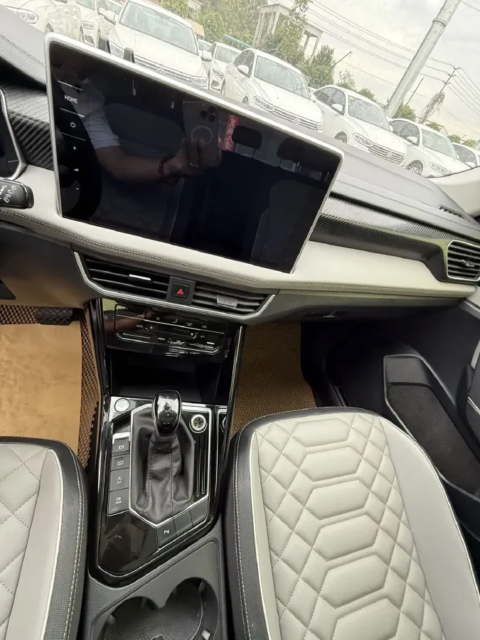 2023 Volkswagen Tayron 2.0T 186HP L4 7DCT,autocango,china used car exporter,china ev exporter,chinese used car exporter,chinese used ev exporter