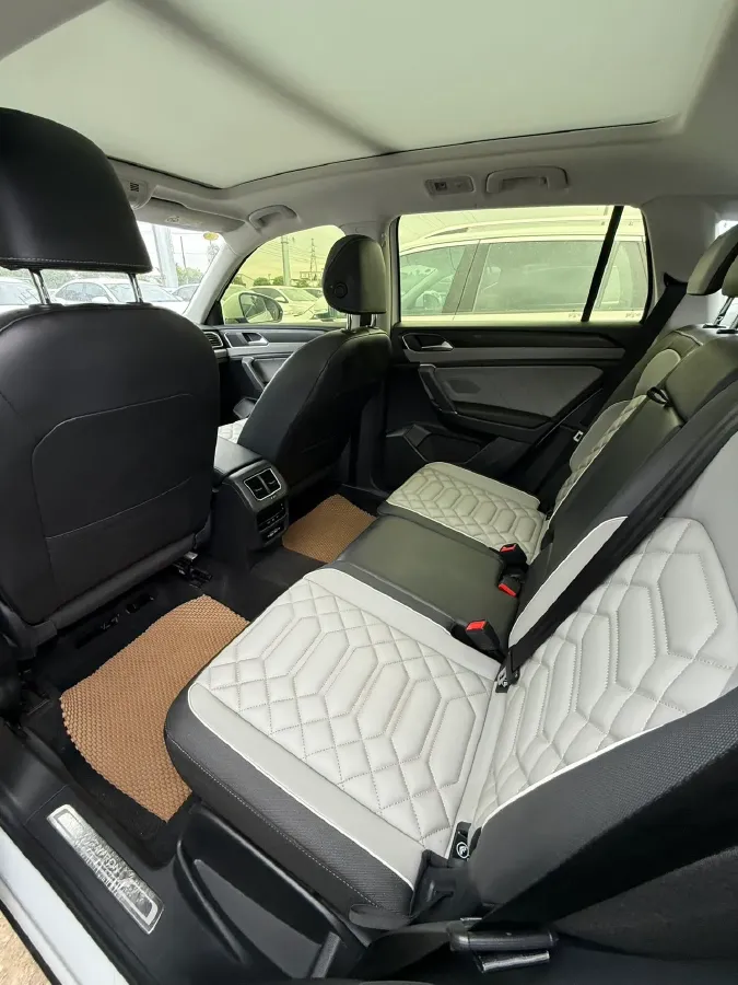 2023 Volkswagen Tayron 2.0T 186HP L4 7DCT,autocango,china used car exporter,china ev exporter,chinese used car exporter,chinese used ev exporter