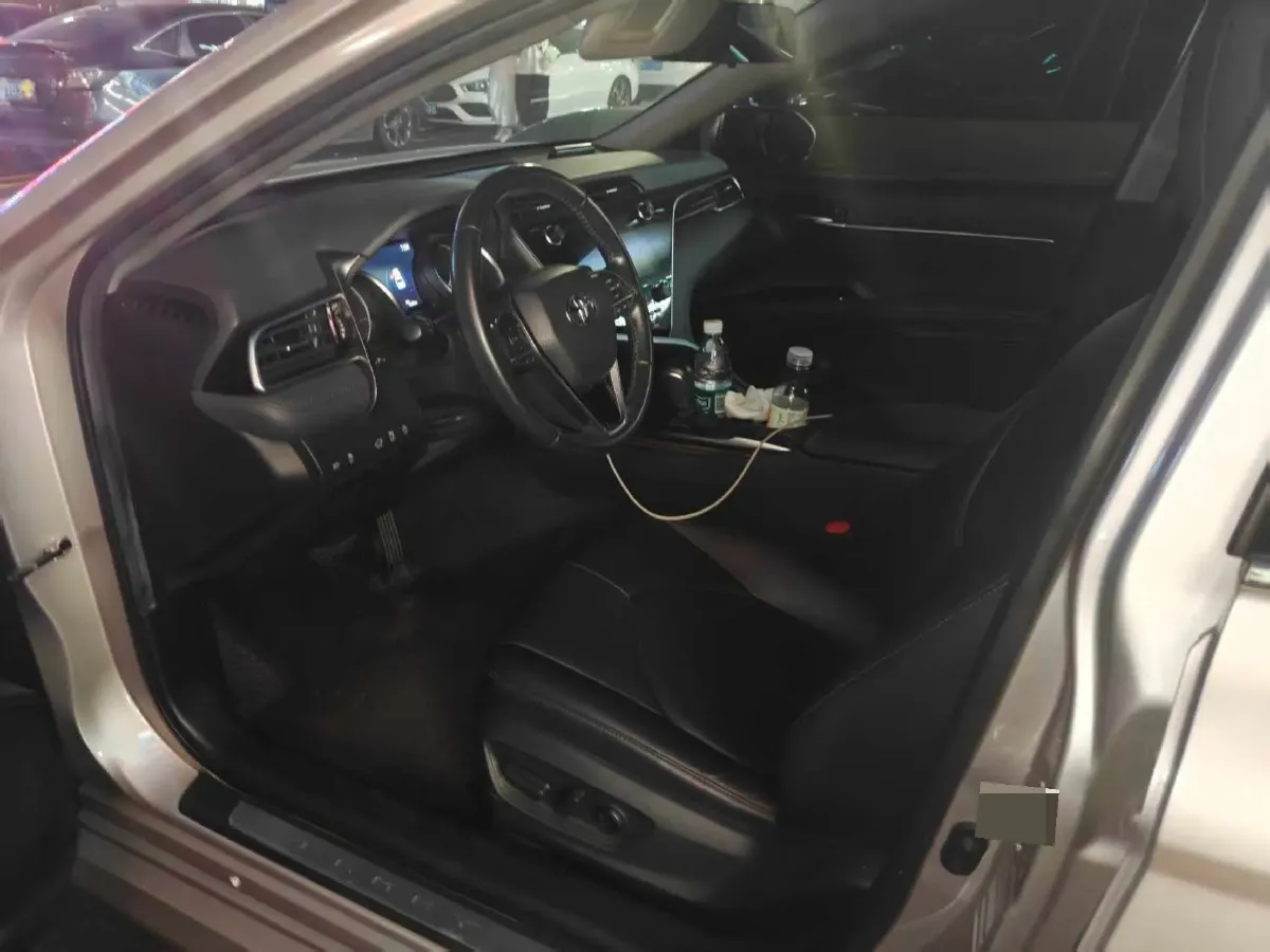 2019 Toyota Camry 2.0L 178HP L4 CVT,autocango,china used car exporter,china ev exporter,chinese used car exporter,chinese used ev exporter