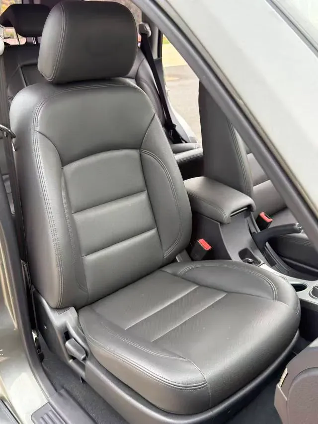 2018 Haval H5 Class 2.0T 190HP L4 6MT,autocango,china used car exporter,china ev exporter,chinese used car exporter,chinese used ev exporter