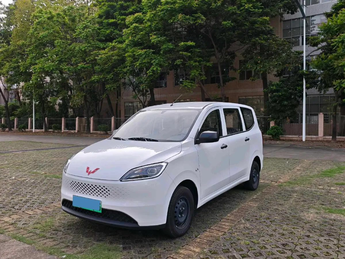 2025 WuLing HongGuang New Energy REEV 99HP REEV,autocango,china used car exporter,china ev exporter,chinese used car exporter,chinese used ev exporter