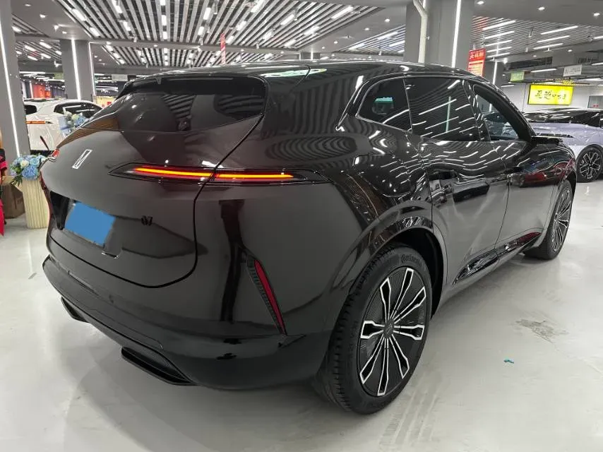 2024 Avatr 07 1.5T 156HP L4 REEV 39.05KWH,autocango,china used car exporter,china ev exporter,chinese used car exporter,chinese used ev exporter