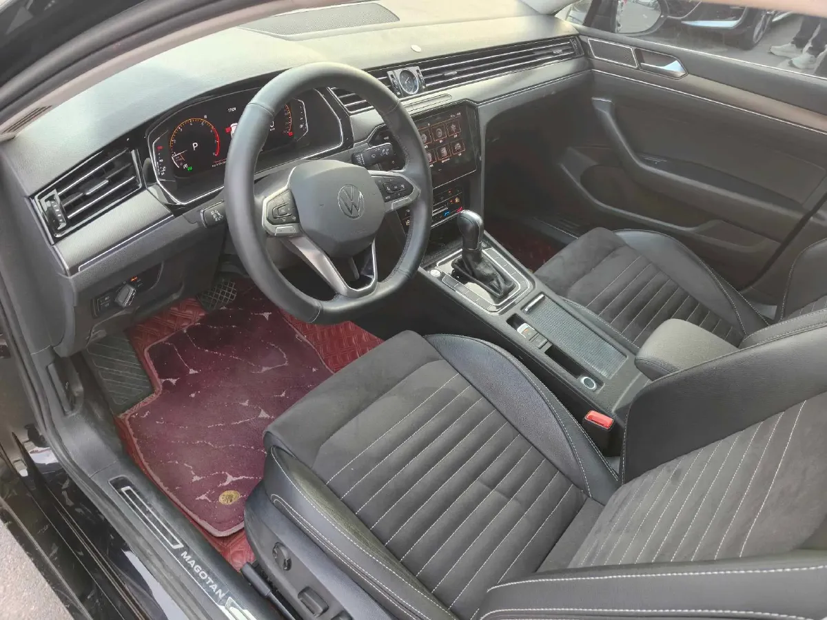 2020 Volkswagen Magotan 2.0T 186HP L4 7DCT,autocango,china used car exporter,china ev exporter,chinese used car exporter,chinese used ev exporter